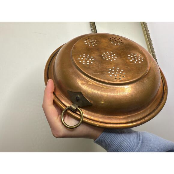 Antique Copper Sieve Strainer Wall Hanging, Vintage, Solid with Brass Hanger - Picture 9 of 9